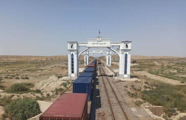 Incheh Borun and the Rail Link North