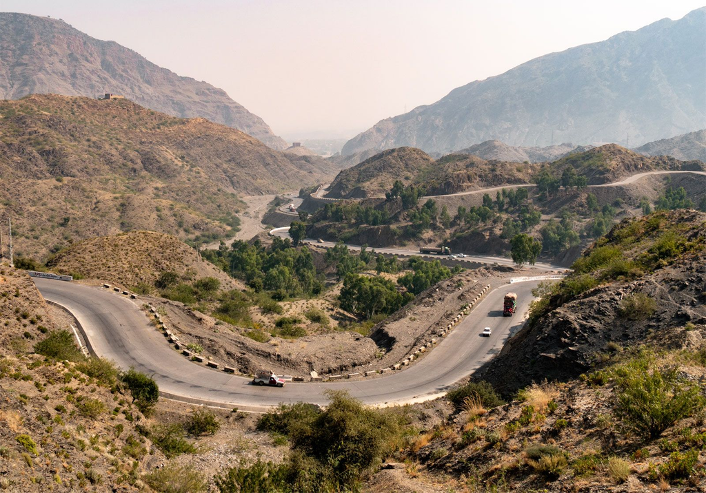 Iran–Pakistan chemical trade routs